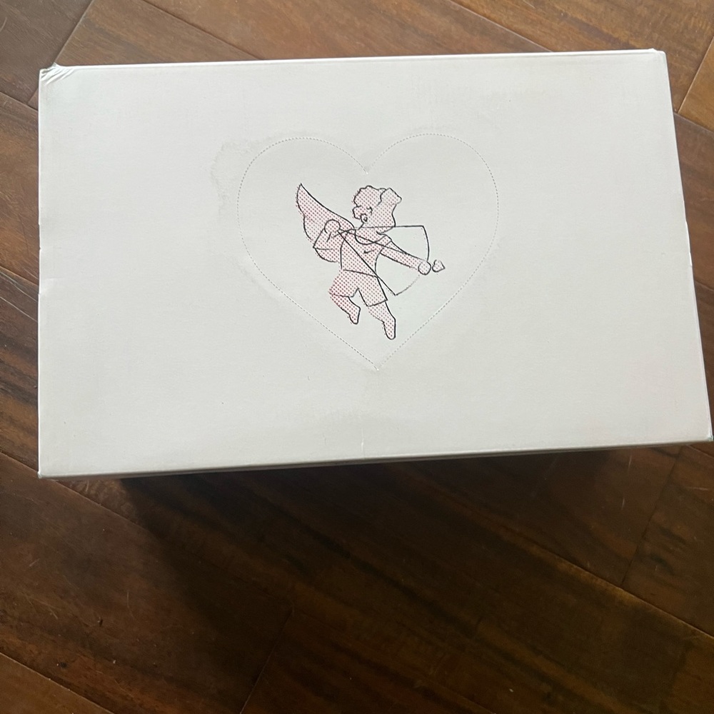 Men's Nike KD 14 Valentine's Day - Picture 2 of 6